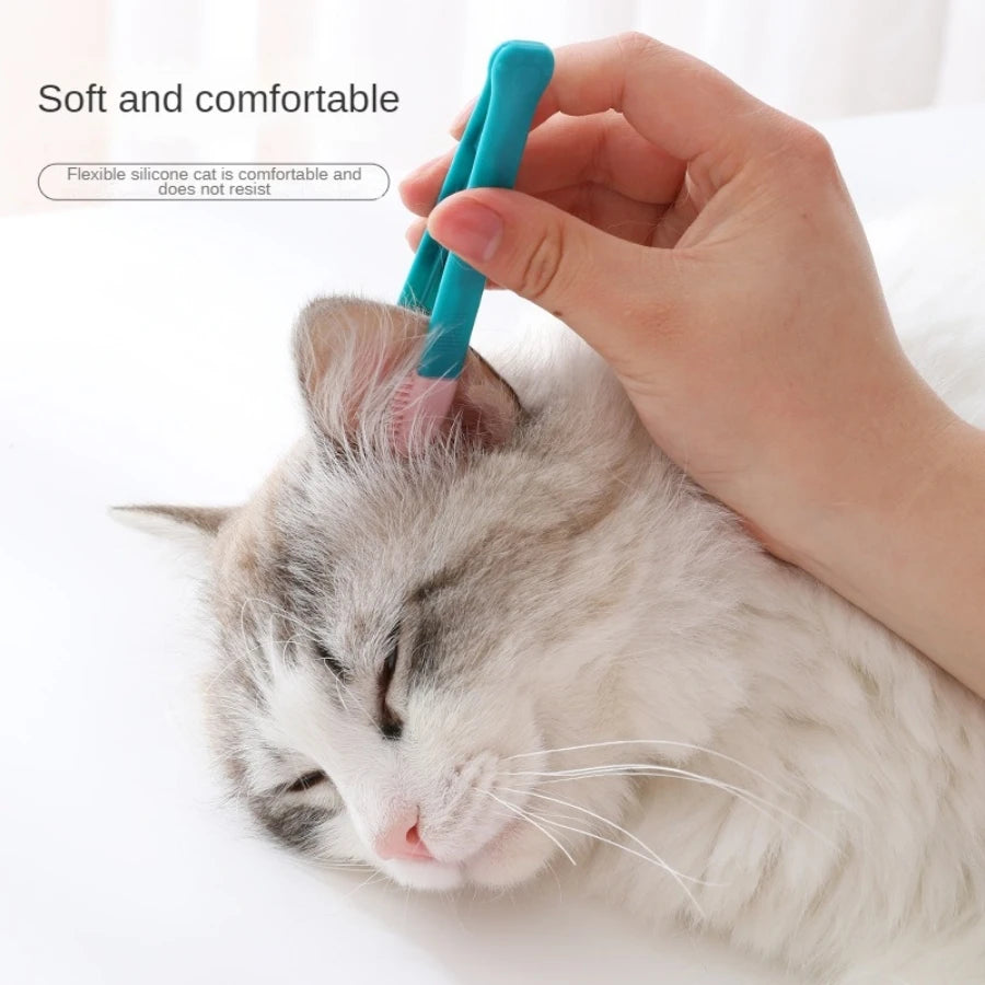 AllDay Goods pet tear stain remover comb and eye cleaning brush for gentle grooming of dogs and cats' eye area