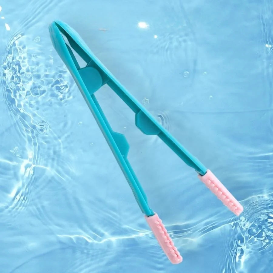 AllDay Goods pet tear stain remover comb and eye cleaning brush, grooming tool for cleaning pet's eyes and removing tear stains.