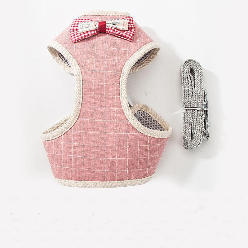Breathable mesh pet leash for dogs and cats by Dog Hugs Cat, featuring lightweight, comfortable design for pets and owners.